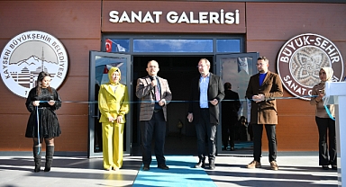 BÜYÜK ŞEHİR SANAT GALERİSİ’NDEN SU KABAĞI SANAT SERGİSİ
