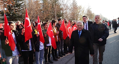Büyükkılıç: Şehitlerimizin Hatırası Sonsuza Kadar Yaşayacak