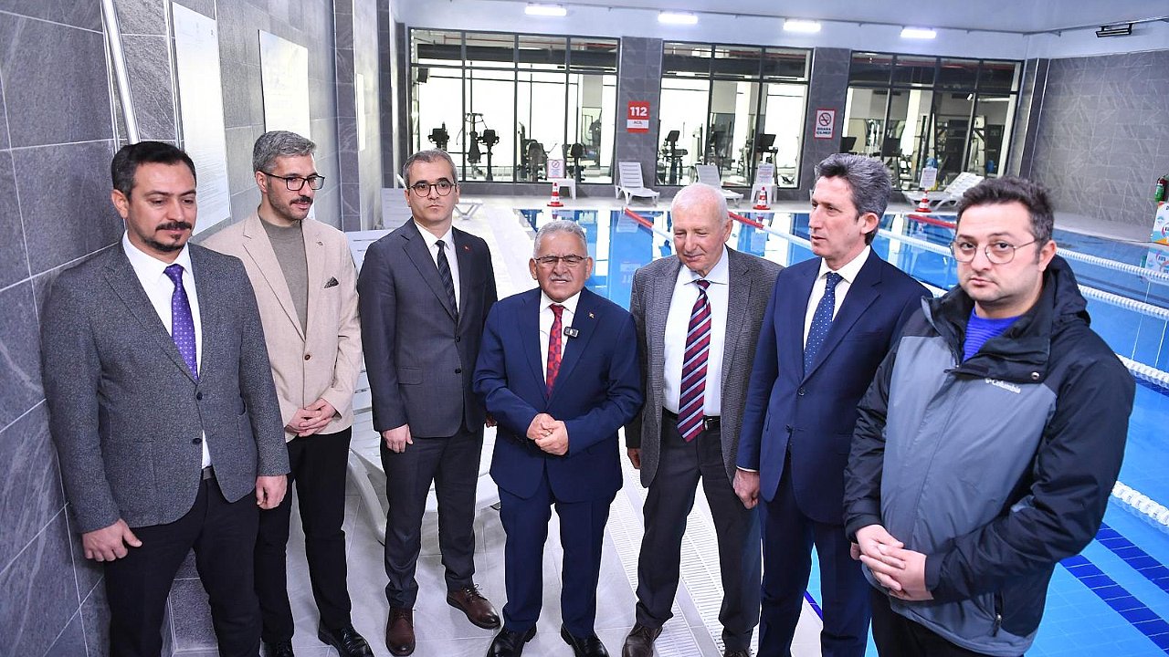 BÜYÜKKILIÇ’TAN, TALAS’IN GÖZDESİ OLACAK MEVLANA SOSYAL YAŞAM MERKEZİ'NDE İNCELEME