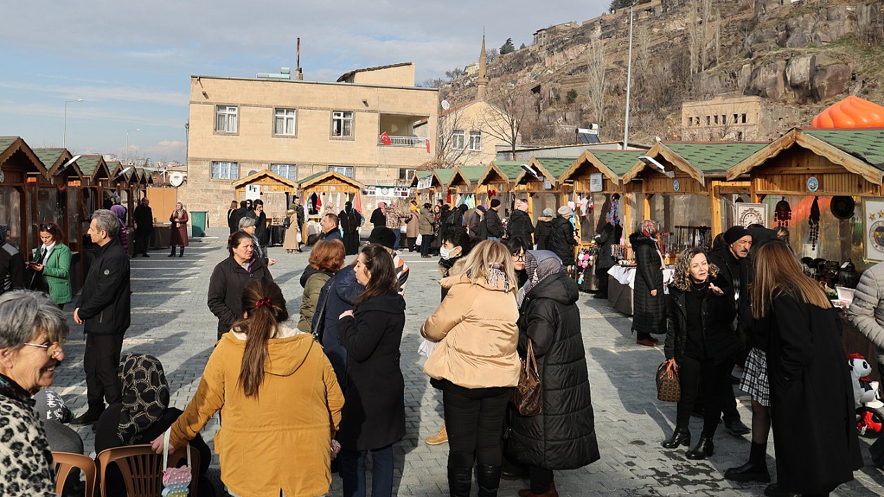 ‘MAHARETLİ ELLER’ HEM EKONOMİK HEM KÜLTÜREL ETKİNLİK