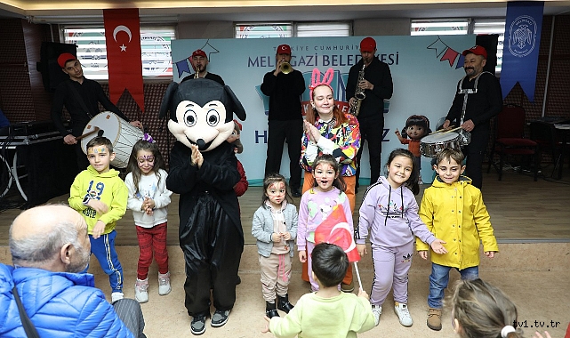 MELİKGAZİ BELEDİYESİ YARIYIL ETKİNLİKLERİ İLE ÇOCUKLAR DOYASIYA EĞLENDİ