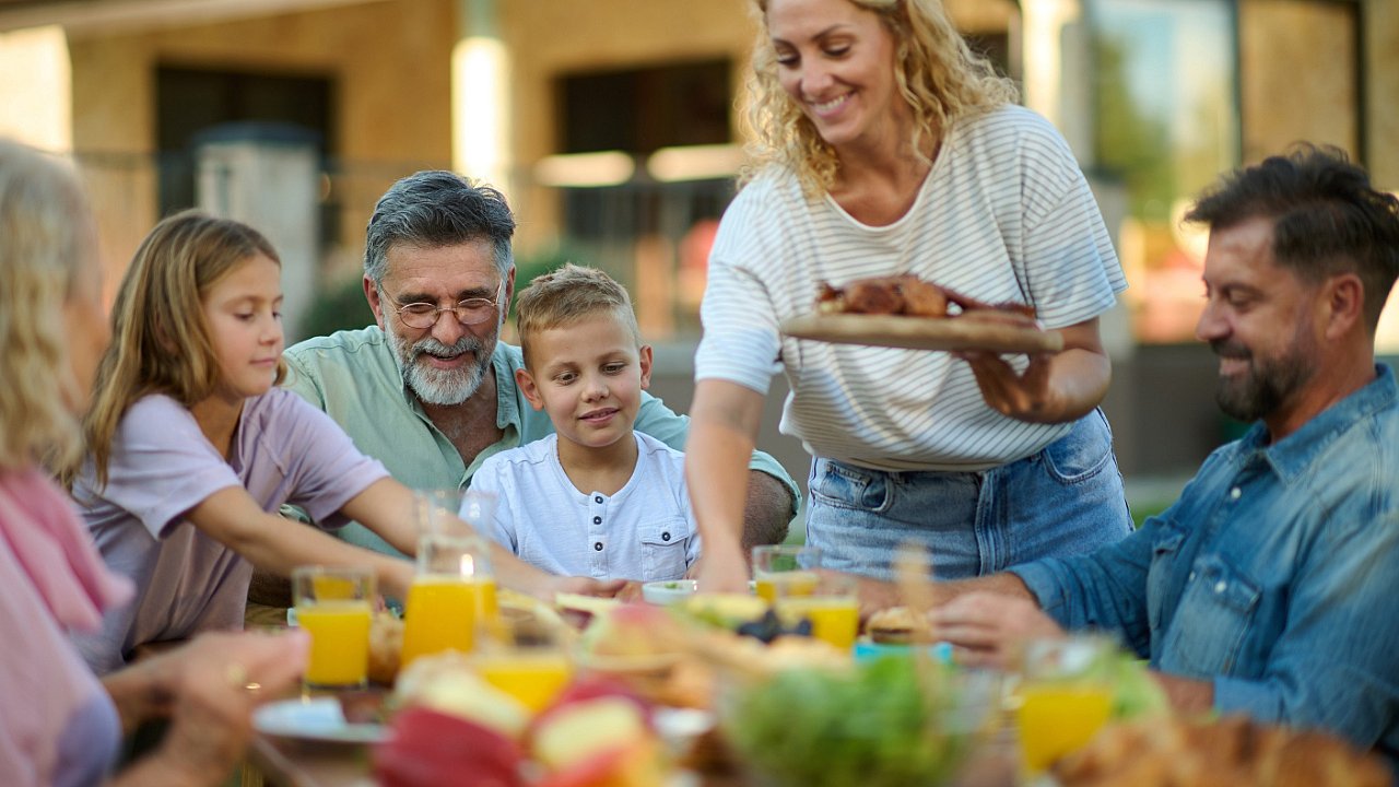 Eski Bayramlar Nerede Demeyin, Bayramı Bayram Gibi Yaşayın Ve Yaşatın!