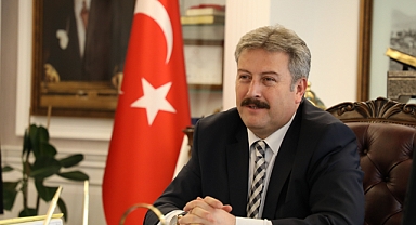 MELİKGAZİ BELEDİYESİ'NDEN 5 BİN ÖĞRENCİYE ÇANTA VE KIRTASİYE DESTEĞİ