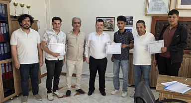 YEŞİLHİSAR'DA KALFALIK VE USTALIK BELGELERİ VERİLDİ
